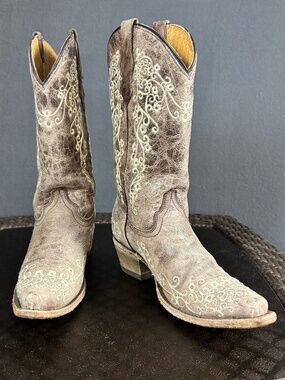 Corral Teen Snip Lisa Floral Embroidered Western Boots A2773 Size 4